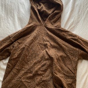 Brown dotted crop hoodie